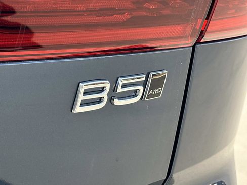 Certified 2026 Volvo XC60 B5 Plus w/ Protection Package Premier image 22