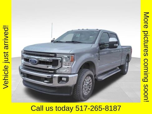 Used 2022 Ford F250 XLT w/ XLT Premium Package AWD/4WD image 4