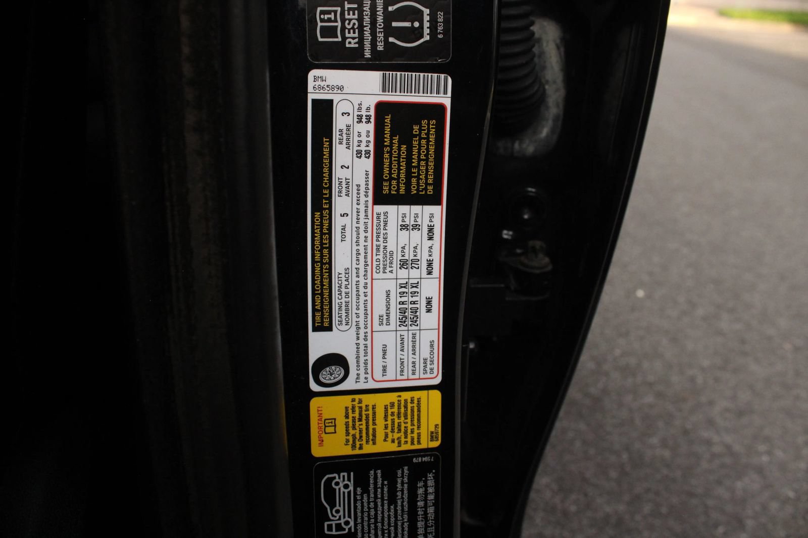 Used 2014 BMW 550i xDrive Sedan AWD/4WD image 35