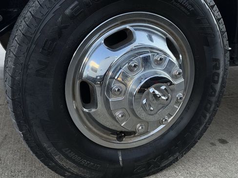 Used 2024 RAM 3500 Big Horn image 11