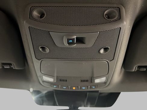 Used 2020 Ford F150 Lariat image 18