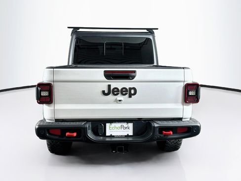 Used 2022 Jeep Gladiator Rubicon w/ Cold Weather Group AWD/4WD image 7