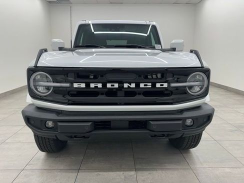 New 2025 Ford Bronco Outer Banks image 7