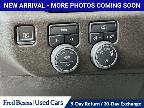 Used 2024 Chevrolet Silverado 1500 LT image 11