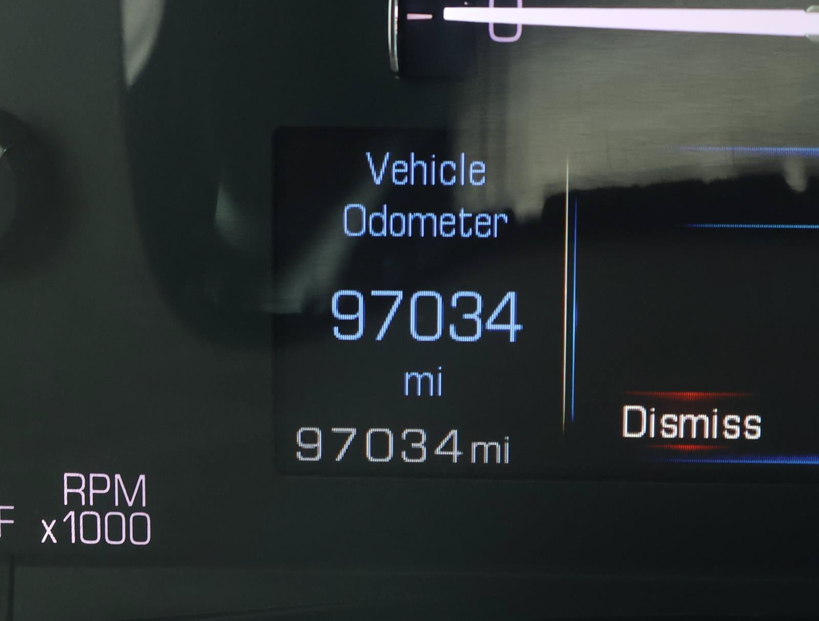 Used 2019 Cadillac XT5 FWD image 28