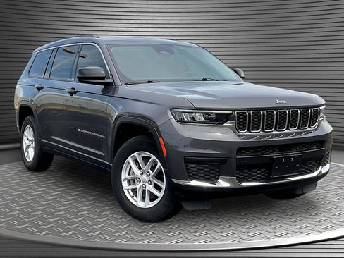 Used 2023 Jeep Grand Cherokee L Laredo AWD/4WD image 1