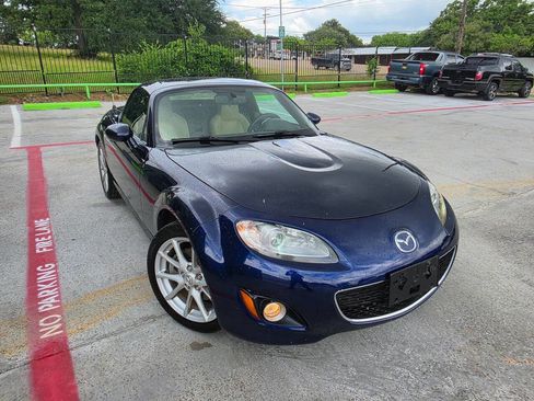 Used 2011 MAZDA MX-5 Miata Grand Touring w/ Premium Pkg RWD image 49