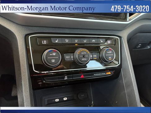 Used 2023 Volkswagen Atlas SE w/ Panoramic Sunroof Package FWD image 33