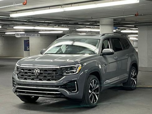 New 2026 Volkswagen Atlas SEL Premium R-Line AWD/4WD image 3