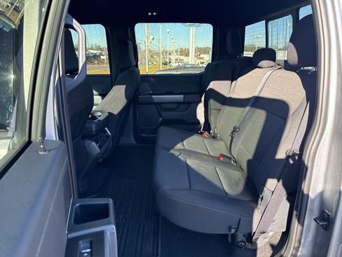 Used 2025 Ford F150 XLT w/ Equipment Group 302A MID image 14