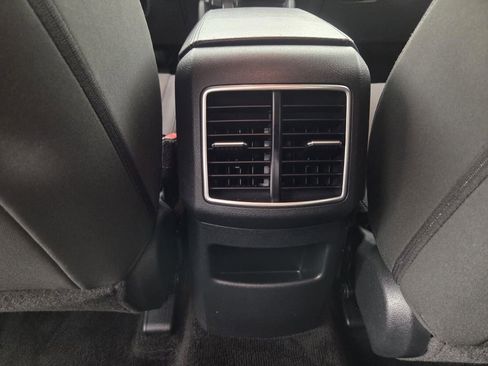 Used 2024 Kia Sportage LX FWD image 25