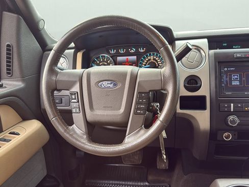 Used 2012 Ford F150 XLT w/ XLT Chrome Pkg image 10