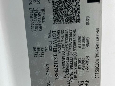 Used 2018 GMC Savana 2500 Extended image 32