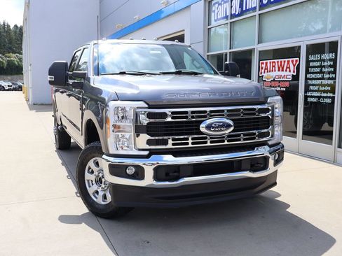 Used 2024 Ford F350 XLT w/ FX4 Off-Road Package AWD/4WD image 39