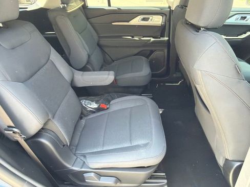 New 2026 Ford Explorer Active image 15