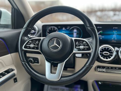 Used 2021 Mercedes-Benz GLA 250 4MATIC image 18