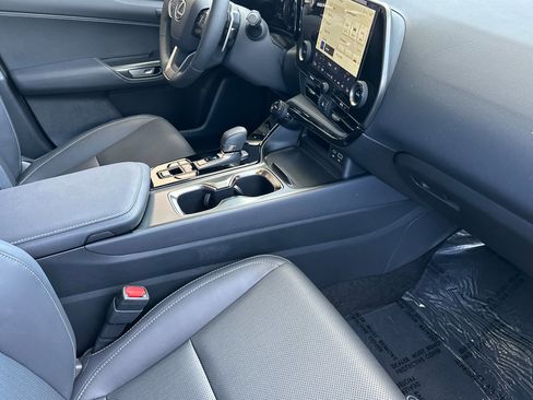 Used 2025 Lexus NX 350h AWD w/ Cold Area Package image 16