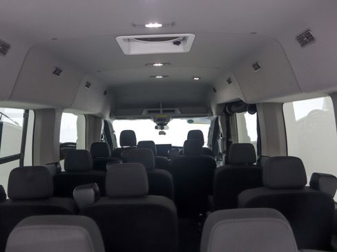 Used 2024 Ford Transit 350 XLT RWD image 13