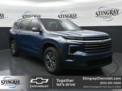 Used 2025 Chevrolet Traverse LT w/ Enhanced Driving Package