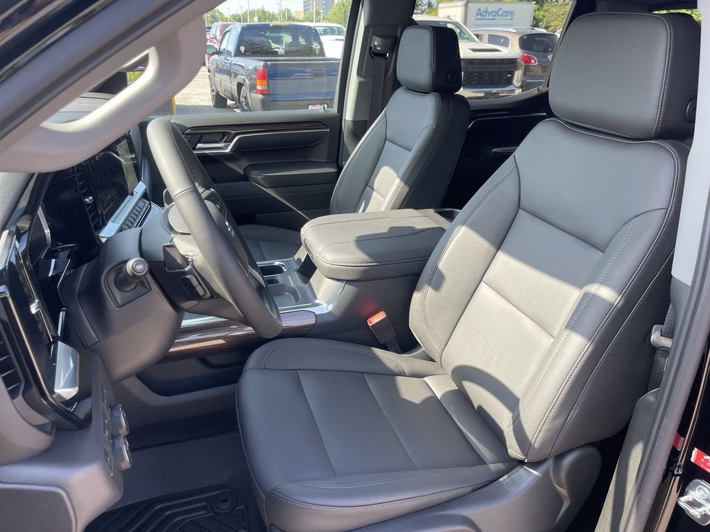 New 2026 Chevrolet Silverado 1500 RST w/ RST All Star Premium Package AWD/4WD image 11