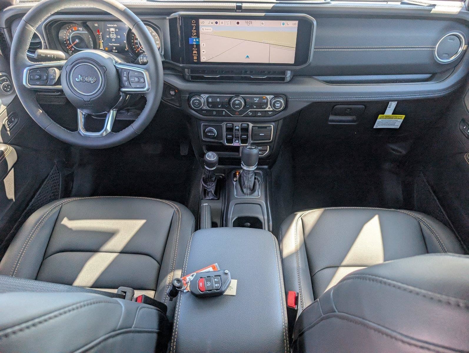 New 2027 Jeep Wrangler Unlimited Sahara AWD/4WD image 33