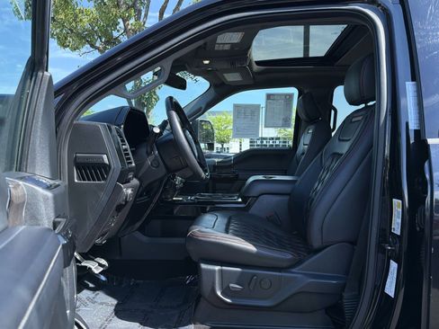 Used 2021 Ford F250 Lariat w/ Lariat Ultimate Package AWD/4WD image 26