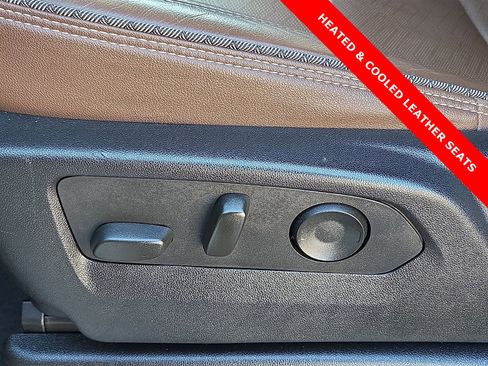 Used 2023 Chevrolet Tahoe High Country image 16