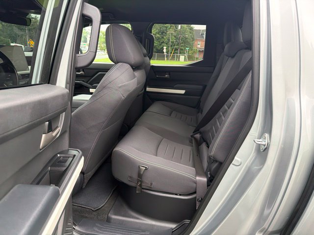 Used 2024 Toyota Tacoma TRD Sport w/ TRD Sport Upgrade Package AWD/4WD image 15