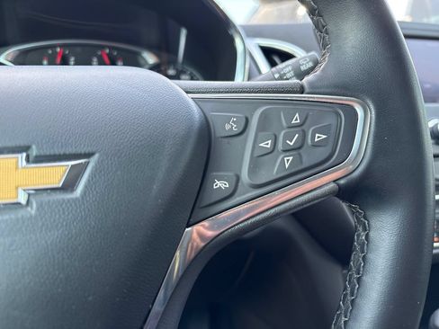 Used 2024 Chevrolet Equinox LT FWD image 39