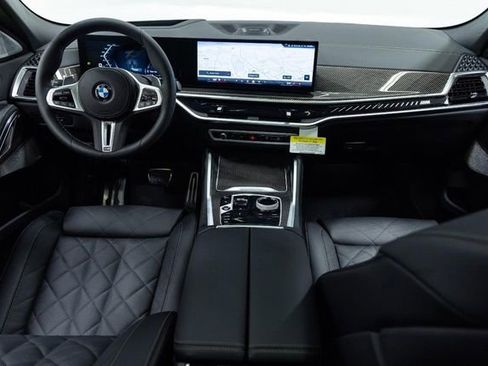 New 2026 BMW X6 M60i image 23