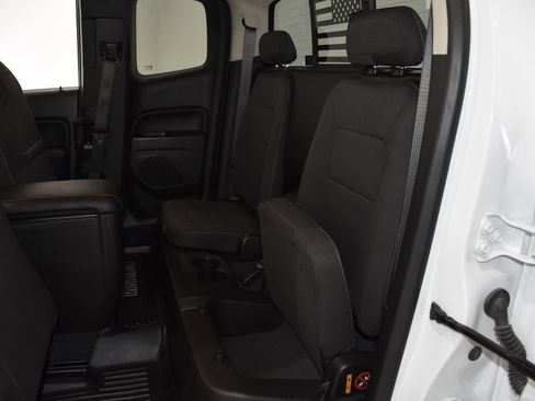 Used 2022 GMC Canyon Elevation image 30