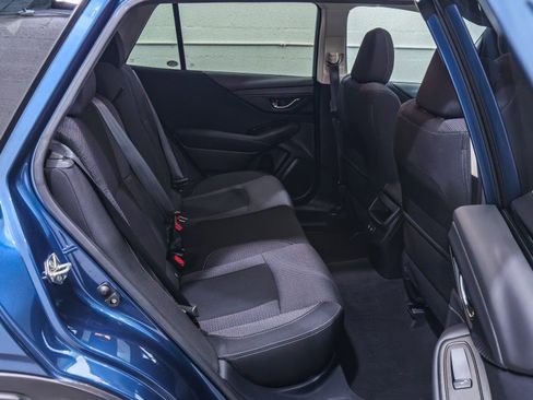 Used 2020 Subaru Outback Premium image 19