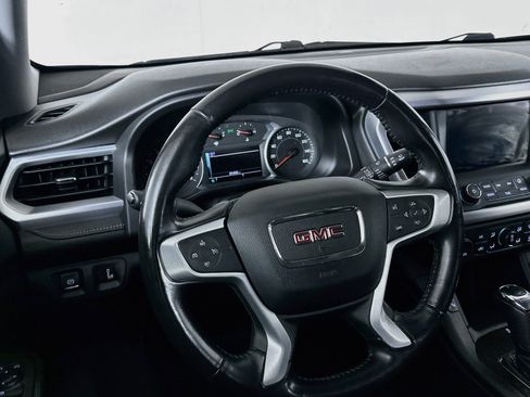 Used 2018 GMC Acadia SLT FWD image 18