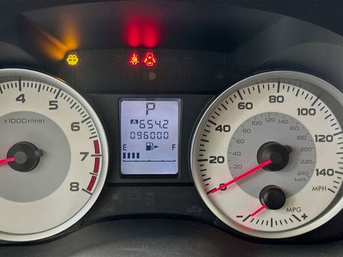 Used 2012 Subaru Impreza 2.0i Premium image 15