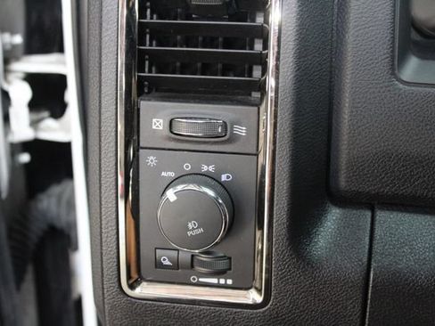 Used 2018 RAM 1500 Sport AWD/4WD image 15