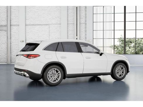 Used 2026 Mercedes-Benz GLC 300 image 18