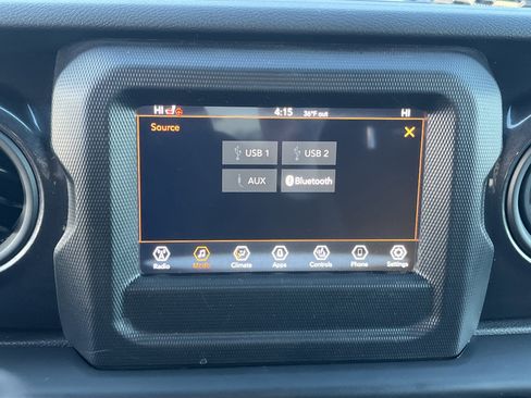 Used 2021 Jeep Wrangler Unlimited Sport image 27