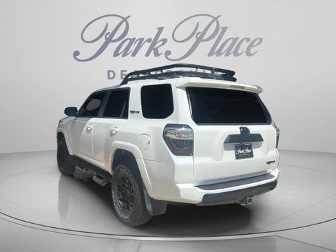 Used 2022 Toyota 4Runner TRD Pro AWD/4WD image 3