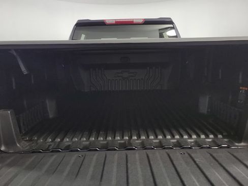Used 2023 Chevrolet Silverado 1500 LT AWD/4WD image 25