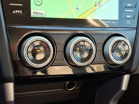 Used 2018 Subaru Forester 2.5i Limited image 16