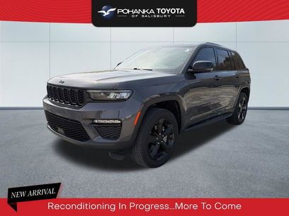 Used 2024 Jeep Grand Cherokee Limited w/ Black Appearance Package