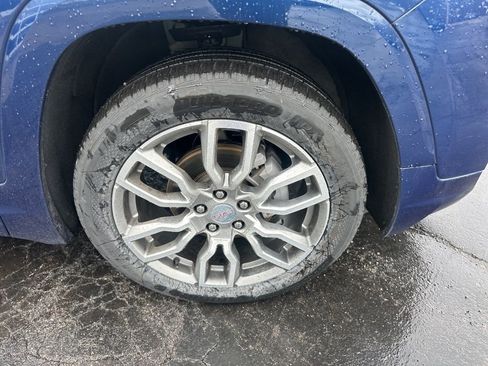 Used 2023 GMC Terrain Denali image 41