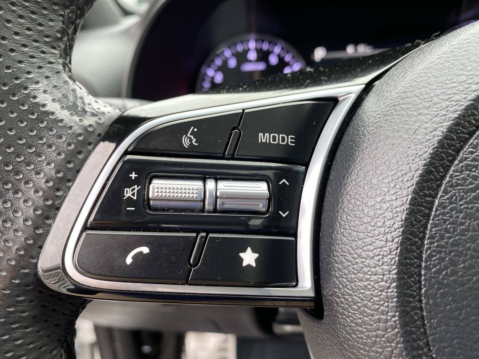 Used 2023 Kia Forte GT-Line w/ GT-Line Premium Package FWD image 19