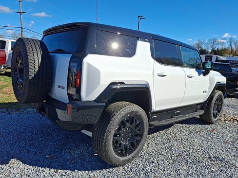 New 2026 GMC Hummer EV SUV image 4
