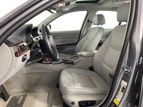 Used 2009 BMW 328i xDrive Sedan AWD/4WD image 16