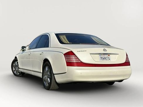 Used 2006 Maybach 57 RWD image 2