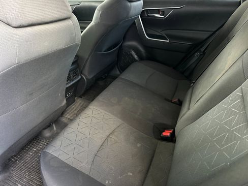 Used 2023 Toyota RAV4 XLE w/ Convenience Package image 11
