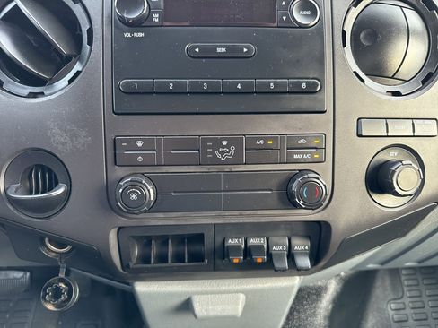 Used 2011 Ford F350 XL image 24