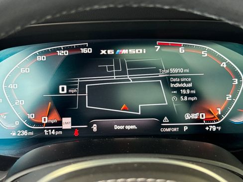 Used 2020 BMW X6 M50i image 24