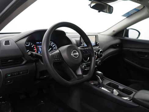 Used 2024 Nissan Sentra S image 15